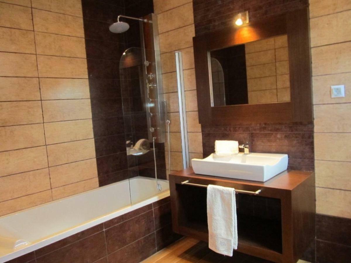 Villa Tiago โลว์เล ภายนอก รูปภาพ